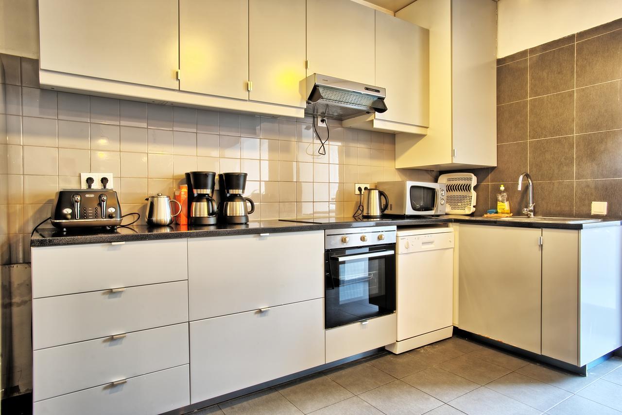 Sao Pedro 30 Guests Apartment リスボン エクステリア 写真