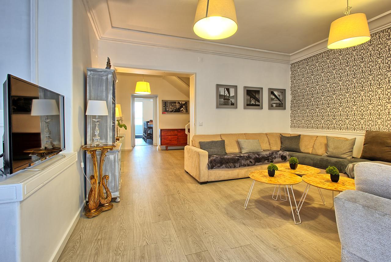 Sao Pedro 30 Guests Apartment リスボン エクステリア 写真