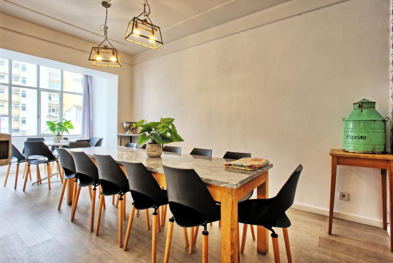 Sao Pedro 30 Guests Apartment リスボン エクステリア 写真