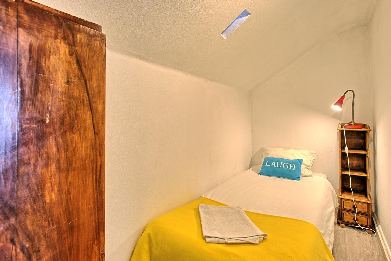 Sao Pedro 30 Guests Apartment リスボン エクステリア 写真