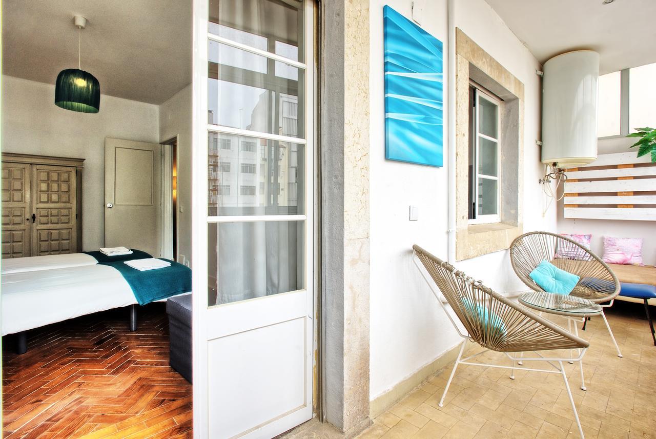 Sao Pedro 30 Guests Apartment リスボン エクステリア 写真