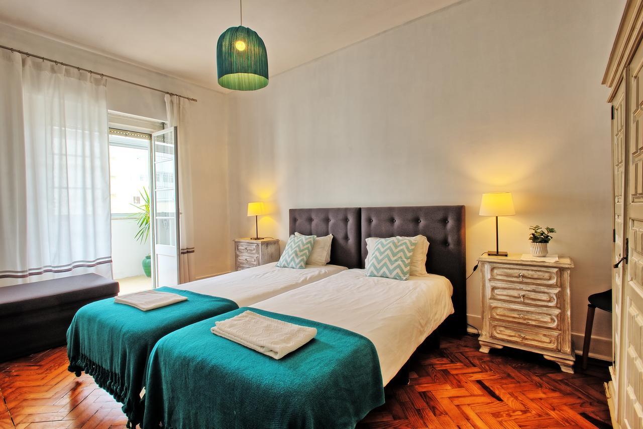 Sao Pedro 30 Guests Apartment リスボン エクステリア 写真