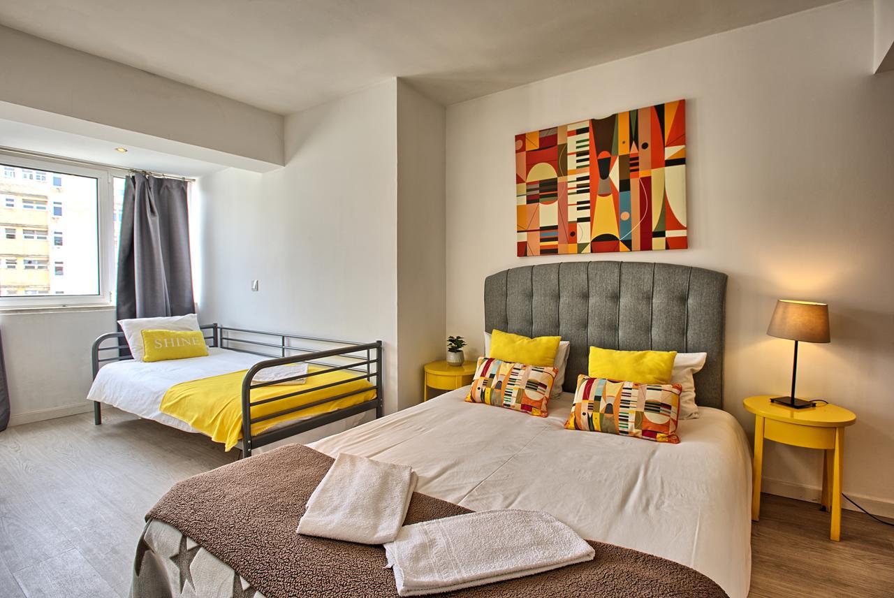 Sao Pedro 30 Guests Apartment リスボン エクステリア 写真