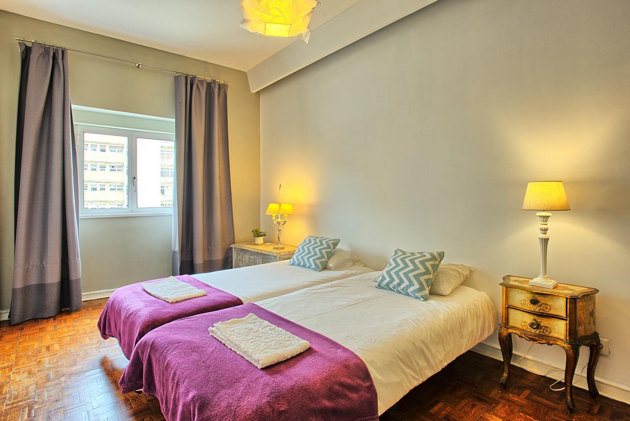 Sao Pedro 30 Guests Apartment リスボン エクステリア 写真