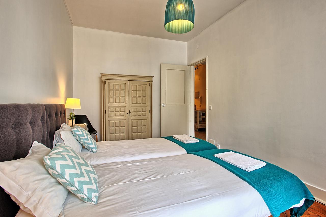 Sao Pedro 30 Guests Apartment リスボン エクステリア 写真